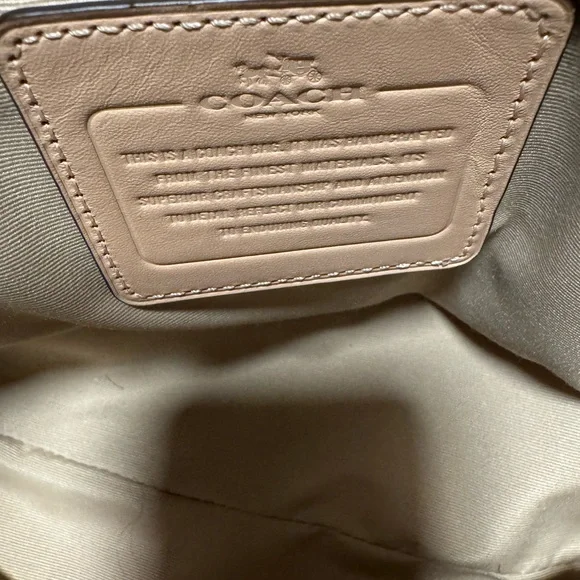 Coach Peyton Cora Domed Satchel - F25671 - Picture 3 of 11